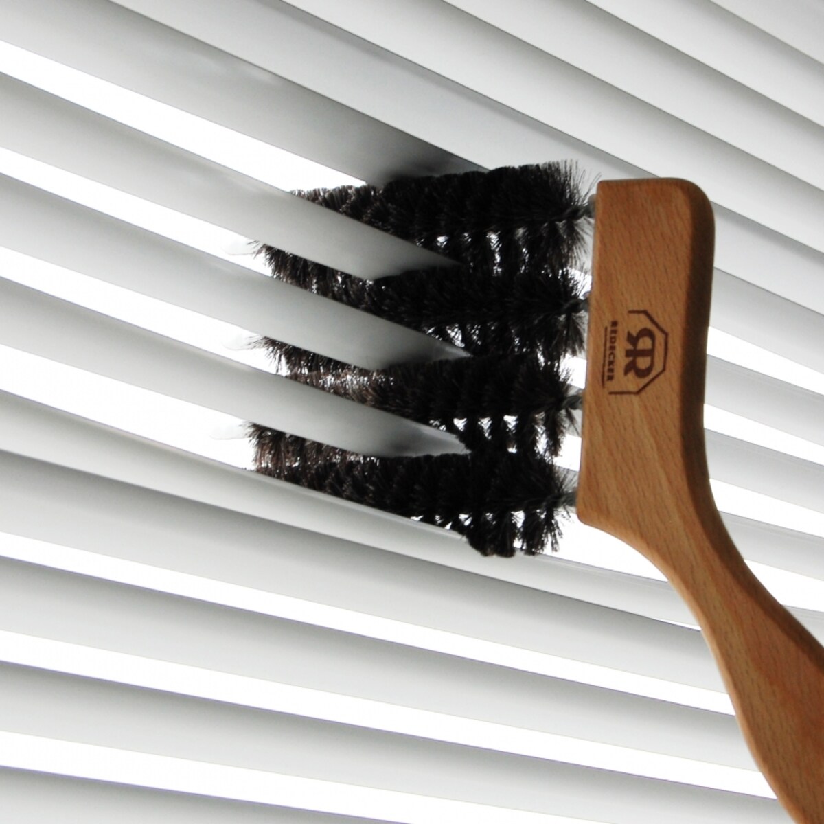 http://www.livingmotif.com/shop/products/detail/17880
