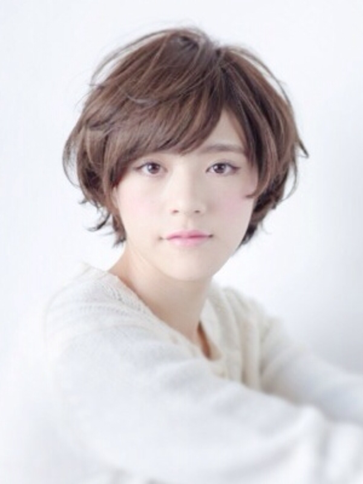 大人かわいいパーマショートボブ