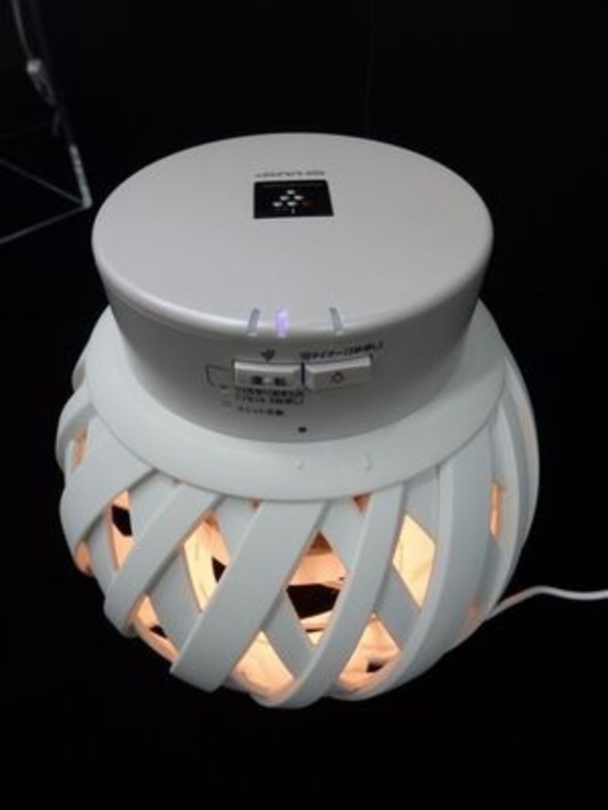シャープ「ベッドサイド用プラズマクラスター発生機」IG-GBP1-W 