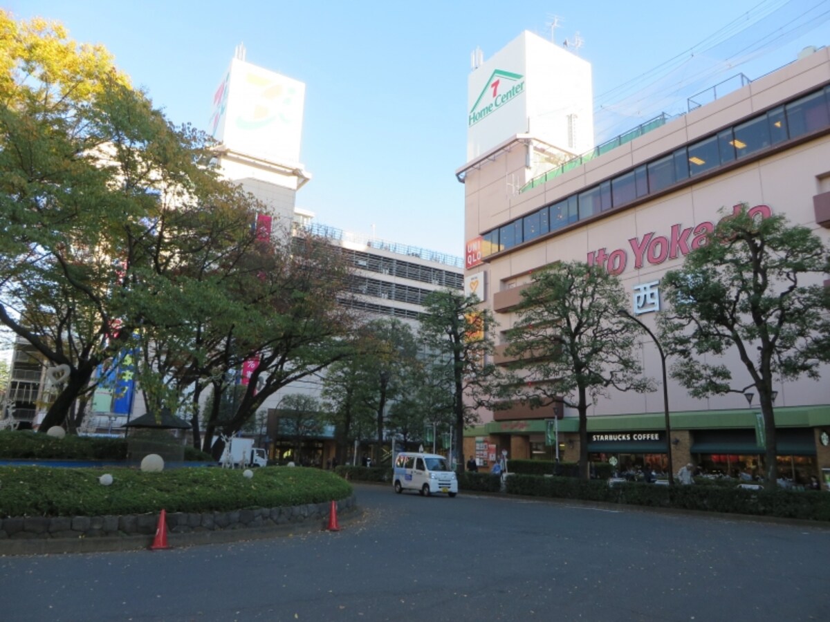 武蔵境駅前