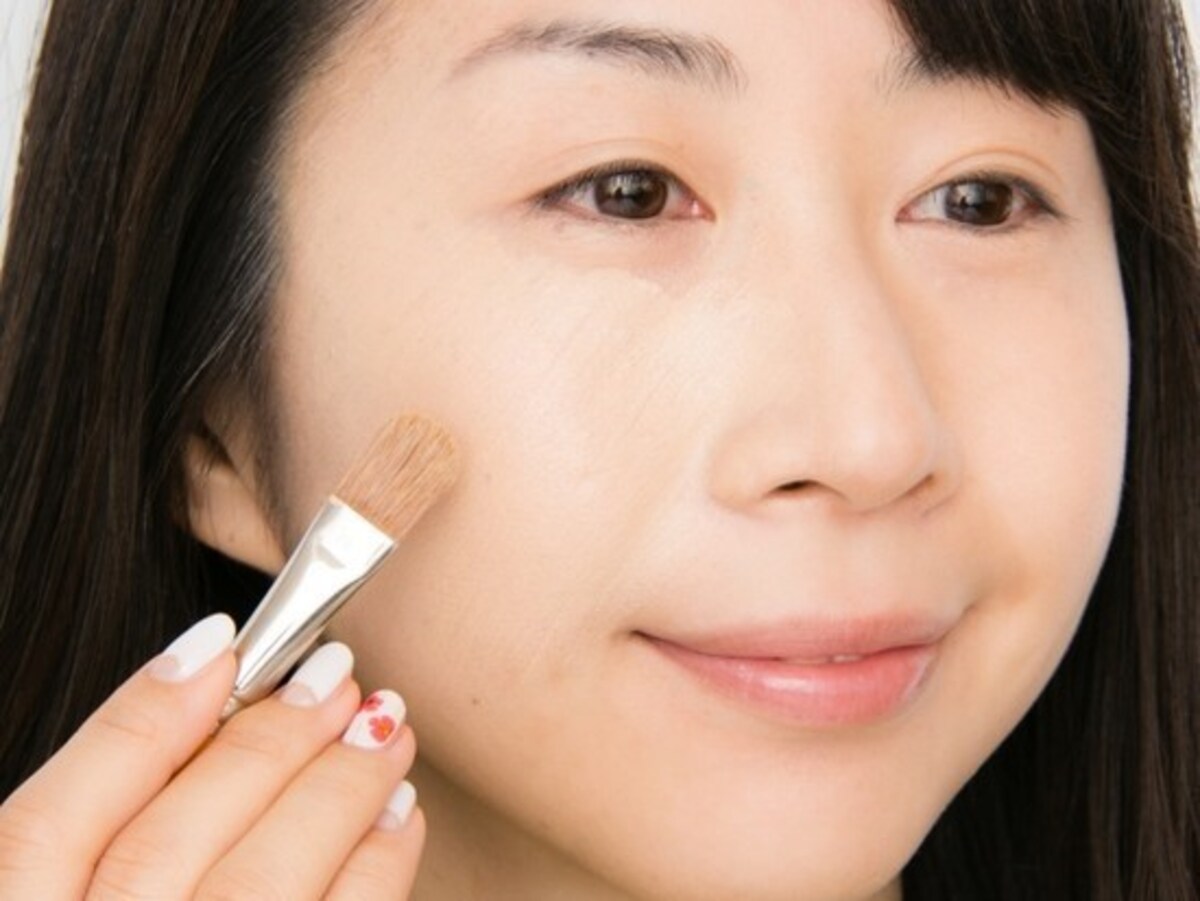 ブラシを使うと均一に塗ることができます