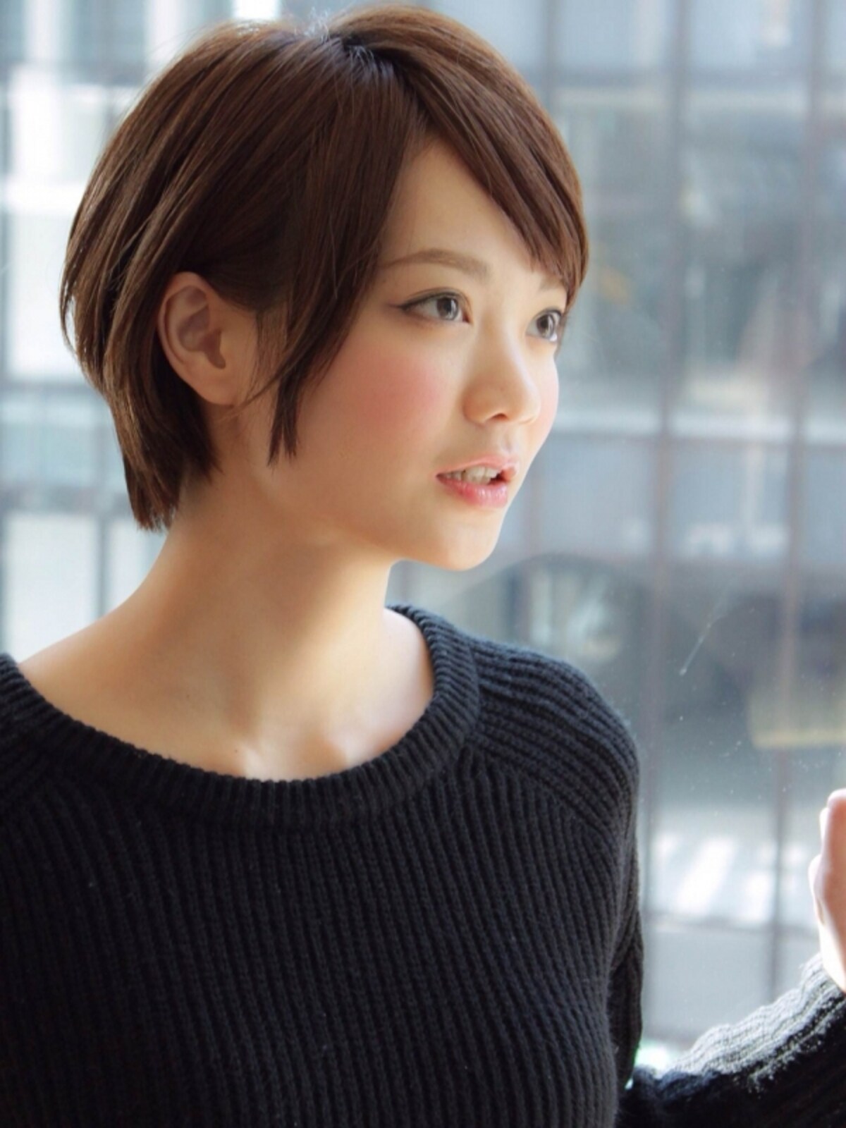 大人ショートヘアスタイル！カットだけでまとまる人気の髪型