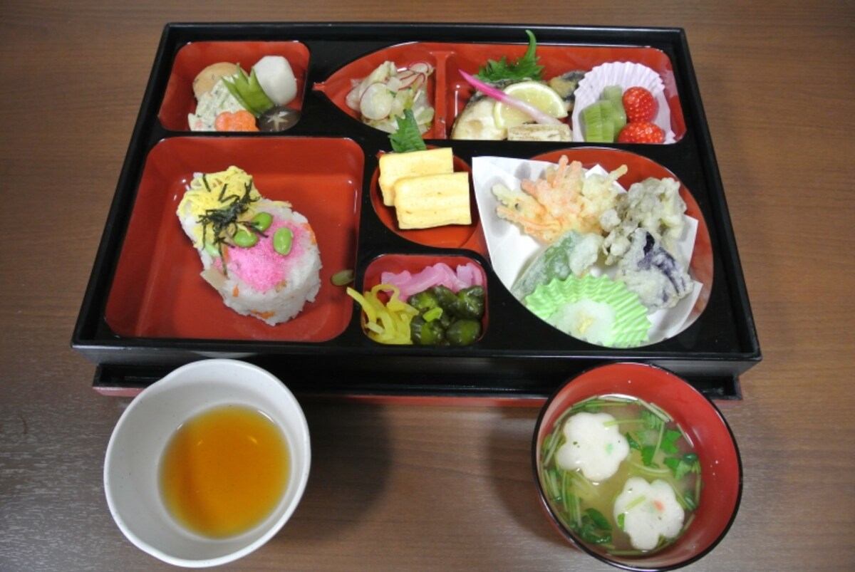 「かがやきの季・中野南台」の見学会の弁当