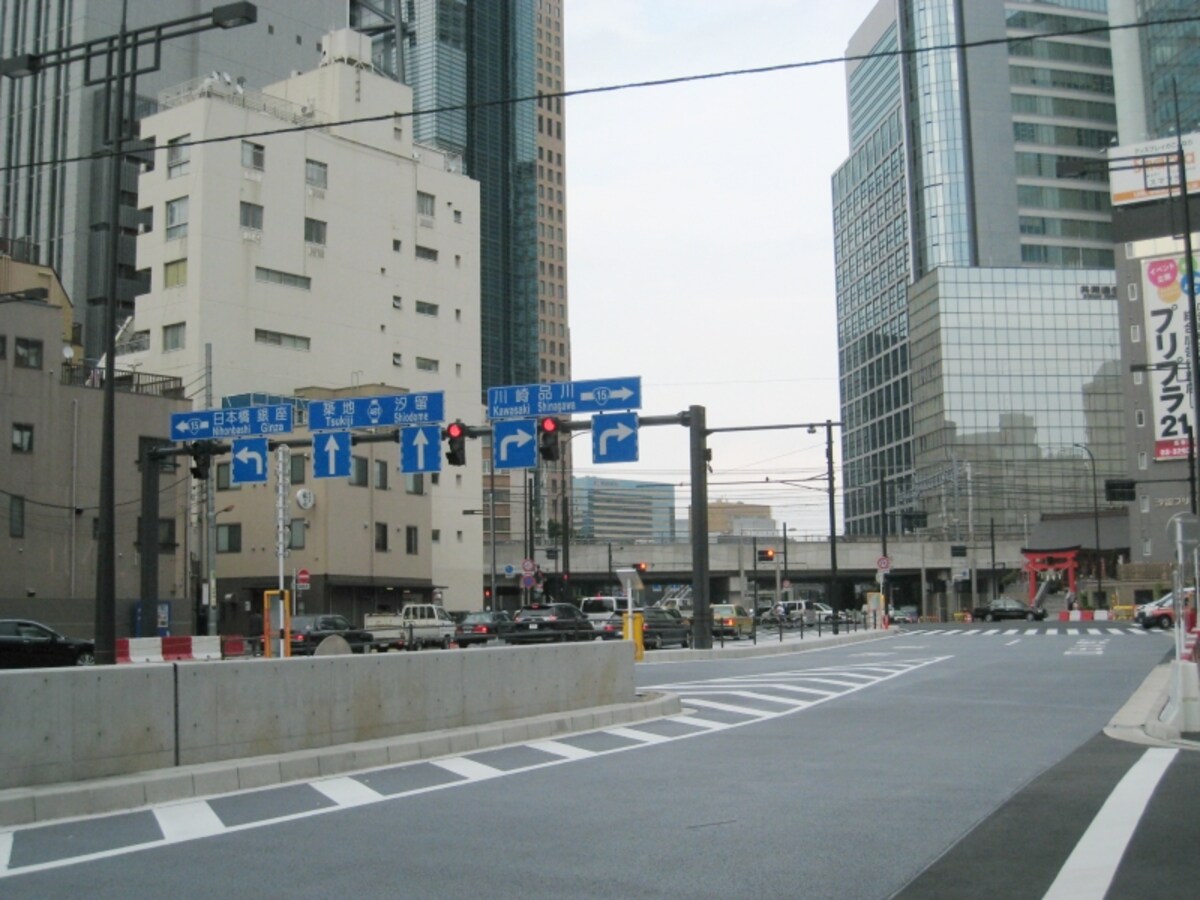新虎通り、新橋界隈