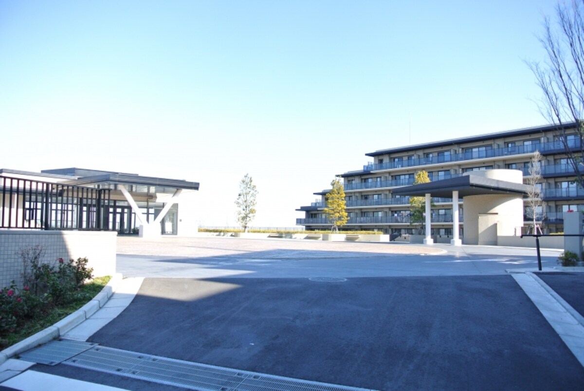ヒルトップモールの上部の広場
