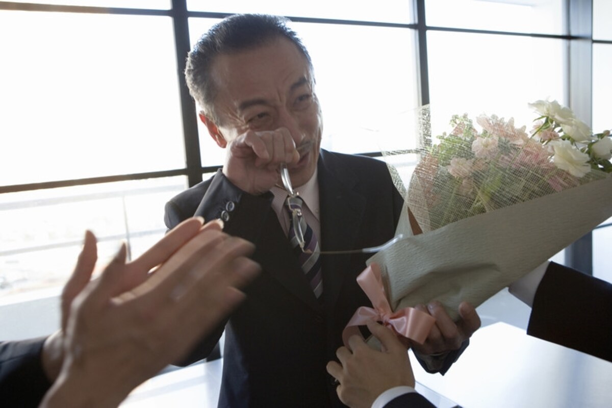 異動,挨拶,栄転,昇進,お祝い,メール,辞令,昇格,メール内容,転勤,お祝いの言葉,社内他部署,役員新任祝いメール,ご栄転,意味