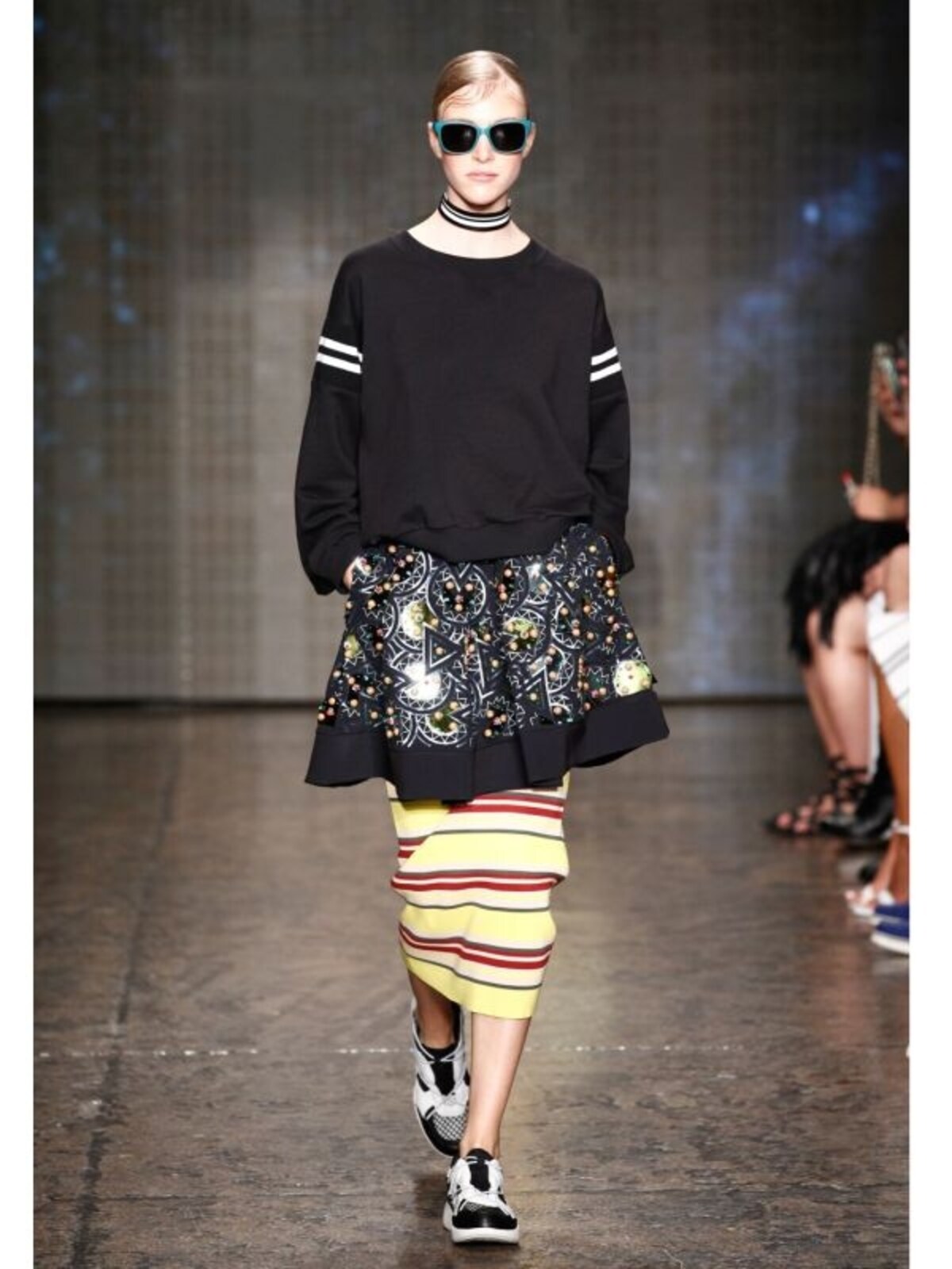 DKNY 