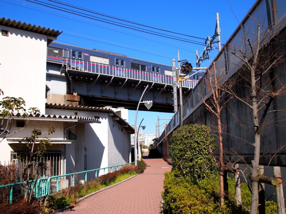 かつてここで電車同士が交差していたんだ