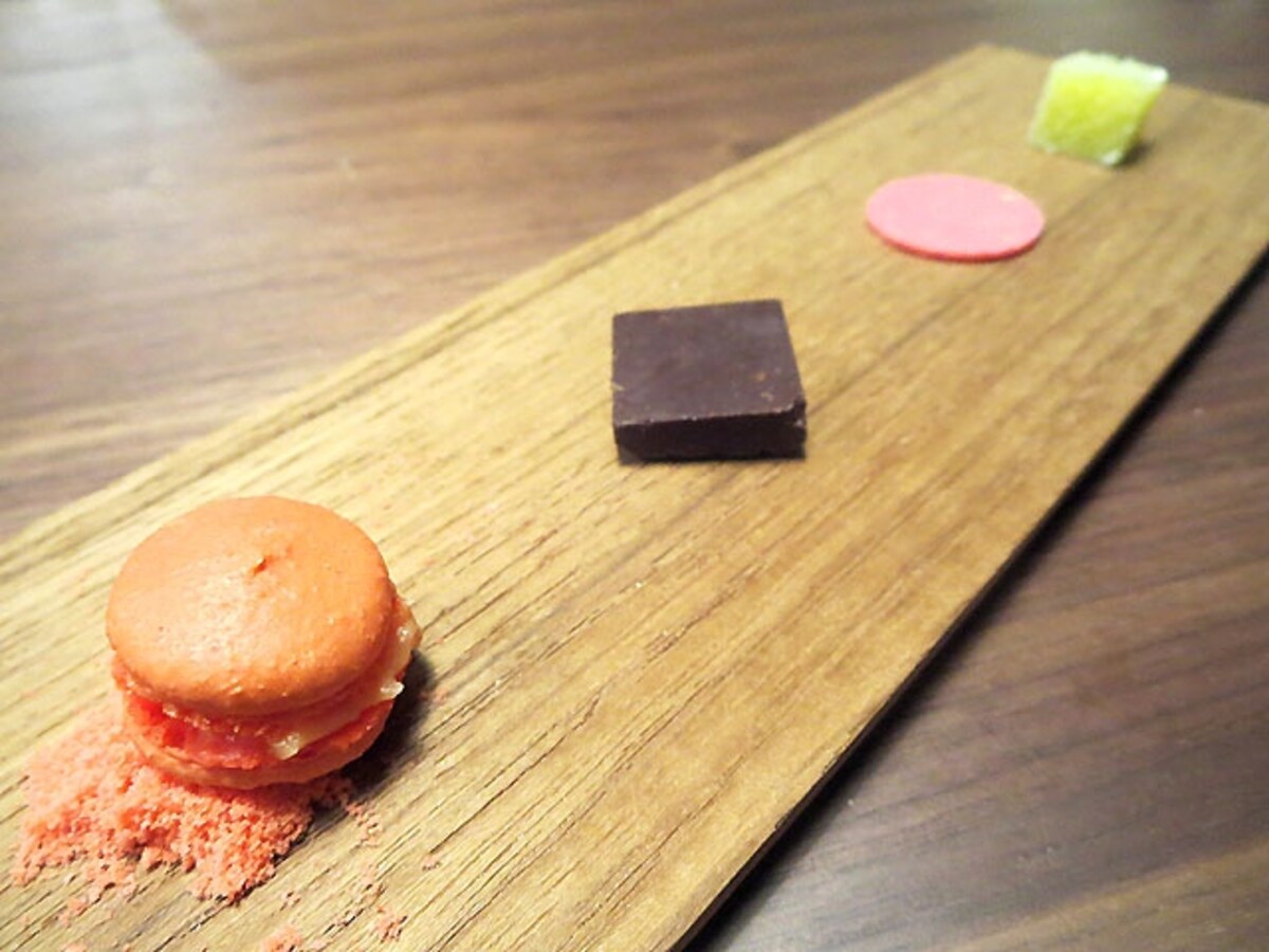 ラズベリーソーダ オリーブオイルグミ フィジーチョコ 京人参のマカロン