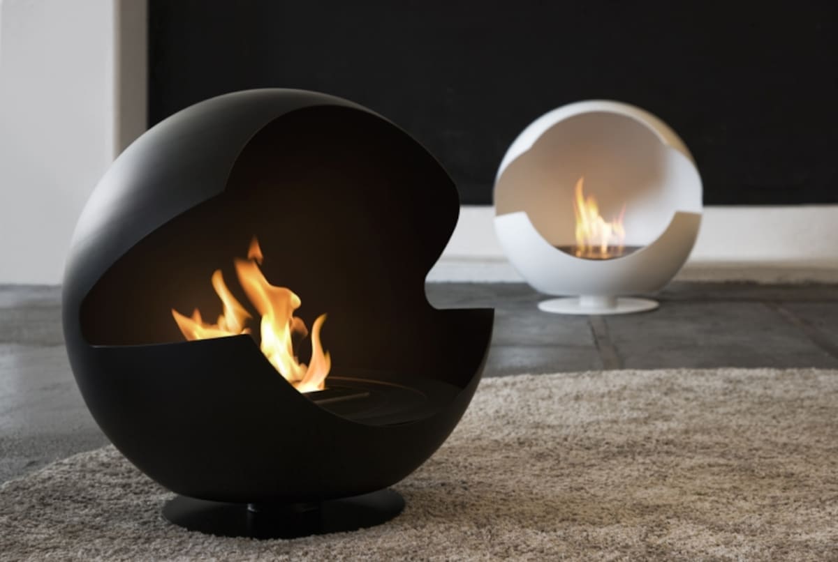 VAUNIのGlobe Black/White