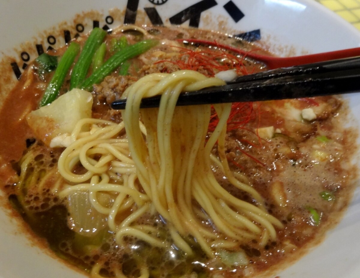 途中まで快調に食べ進む
