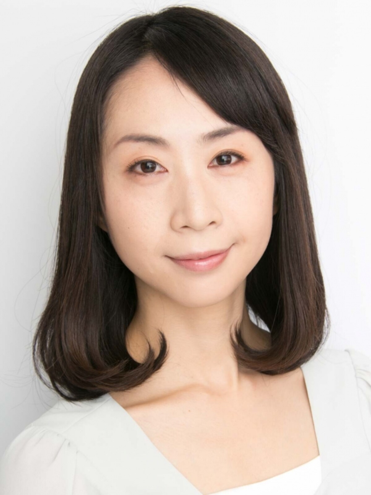 アイメイクで囲んでいるのにナチュラル！