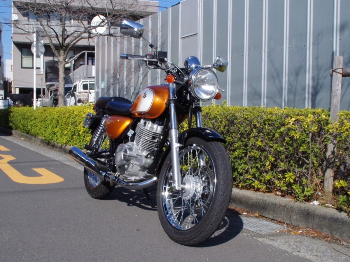 st250 フロントビュー