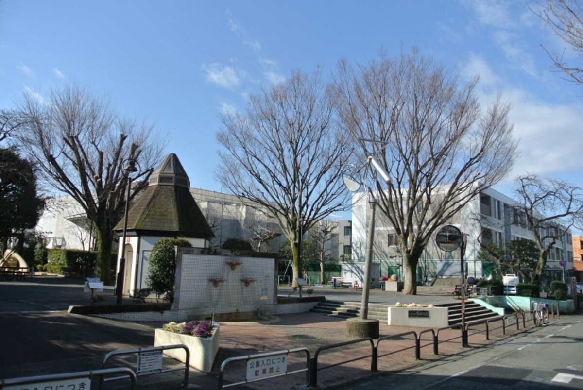 世田谷区立西原公園
