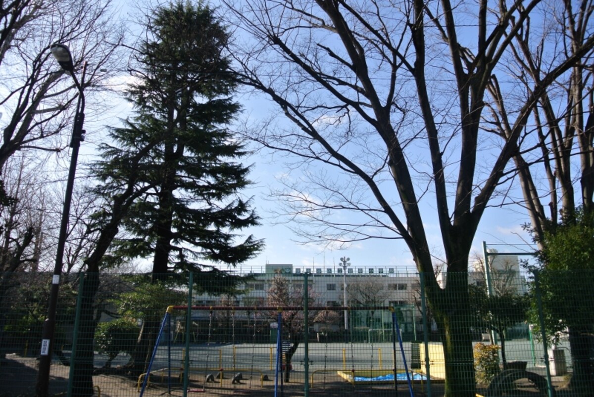 笹原小学校の校庭