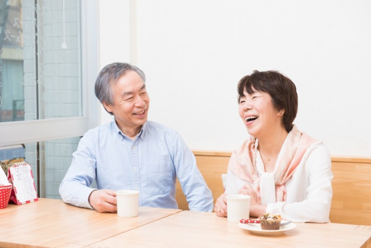 定年後はカフェを開きたいな……。開業に必要なこと、少しずつ調べてみようか？