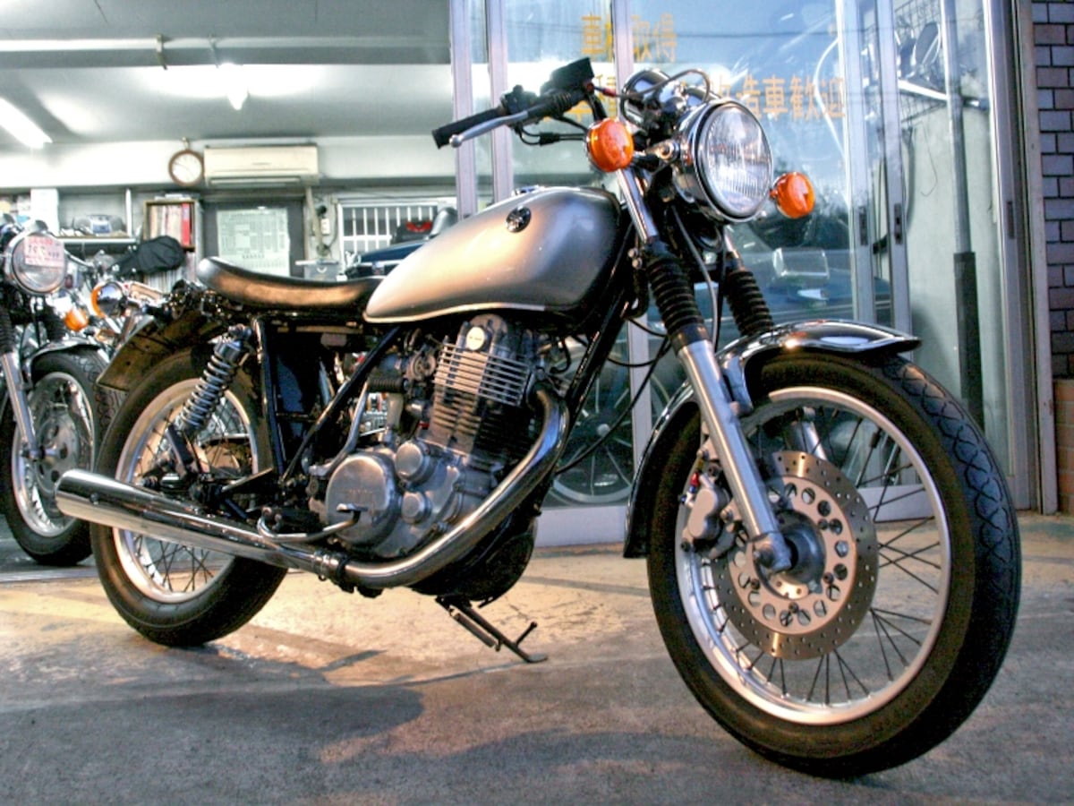 SR400