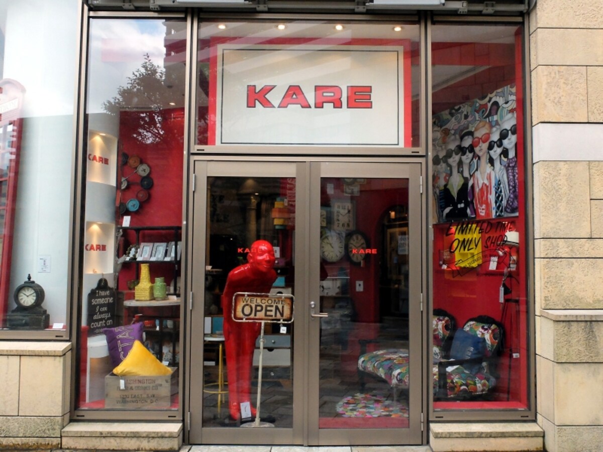 5月までの限定ショップ「KARE」