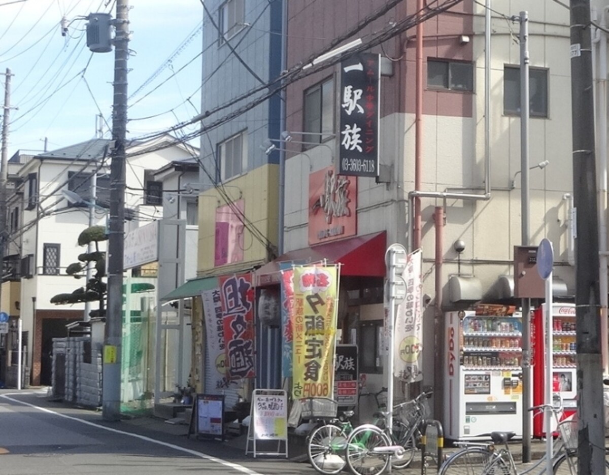 住宅街に忽然と現れた