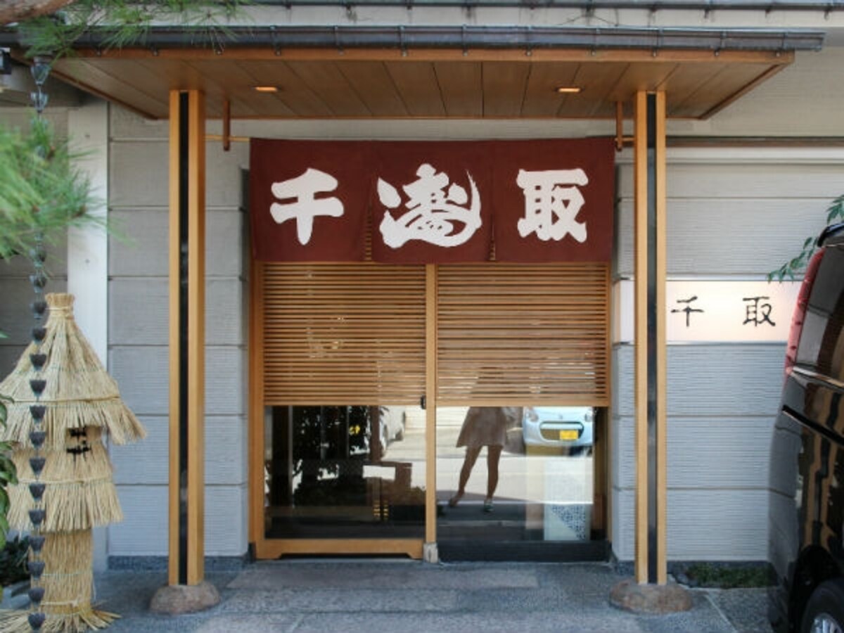 千取寿司入り口