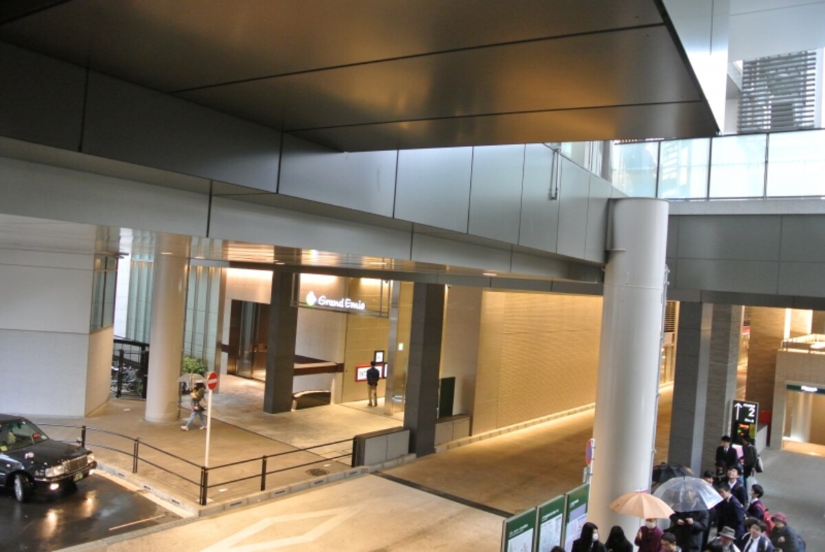 バス専用通路