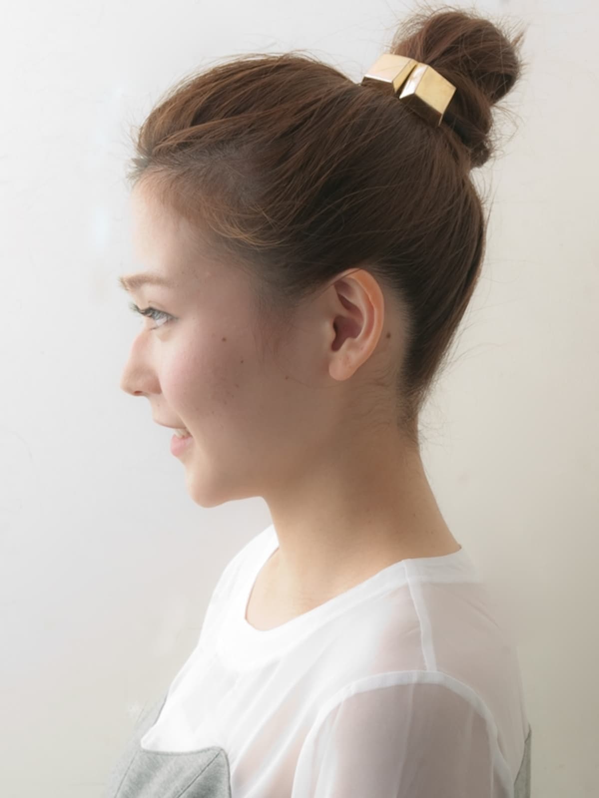 完成したお団子ヘアの（サイドorバック）hair make WAKO