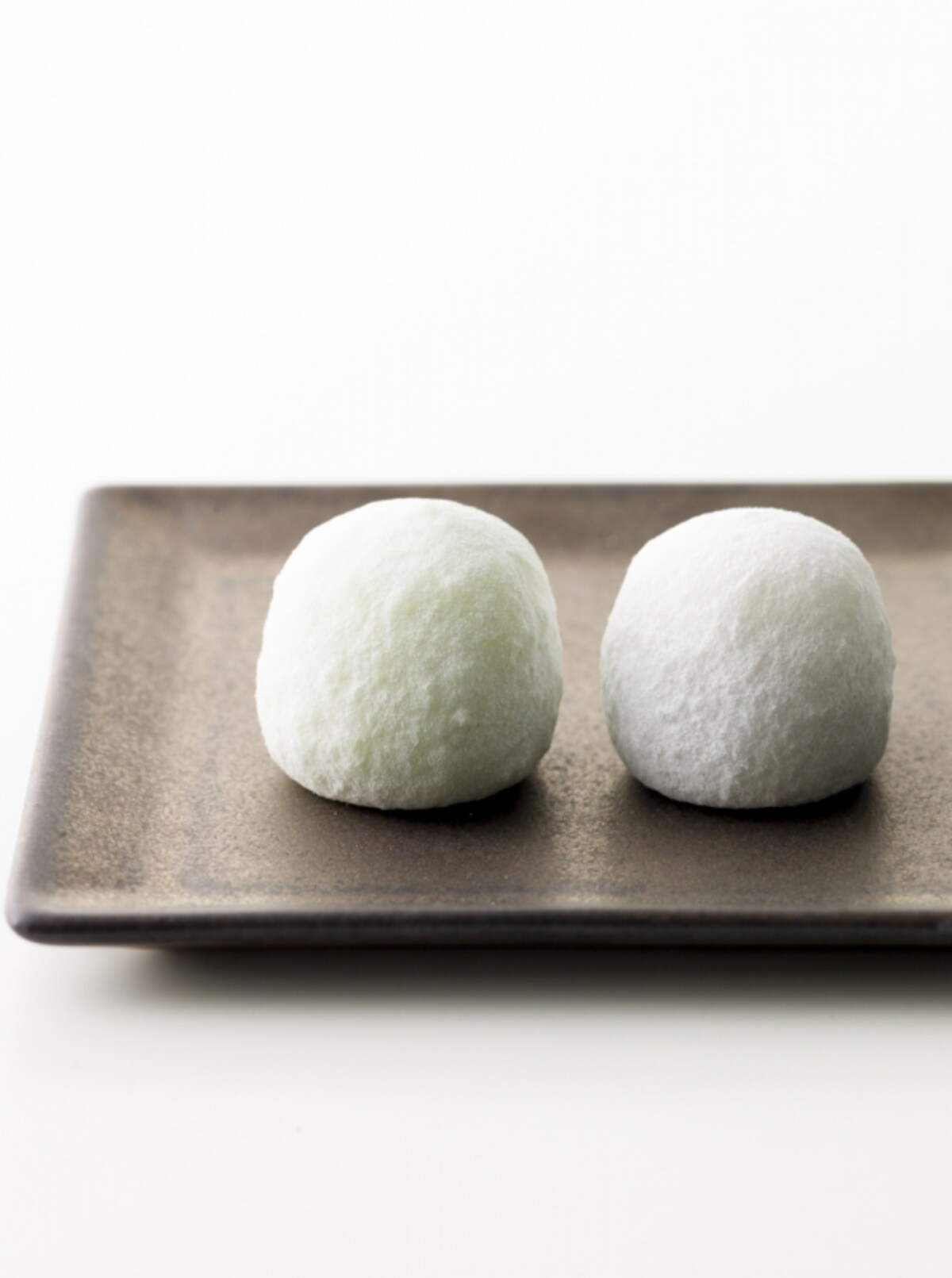 かまくら生チョコ大福（6個入り）　1200円（税抜）