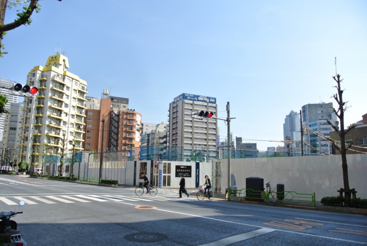 八重洲通りから見た現地