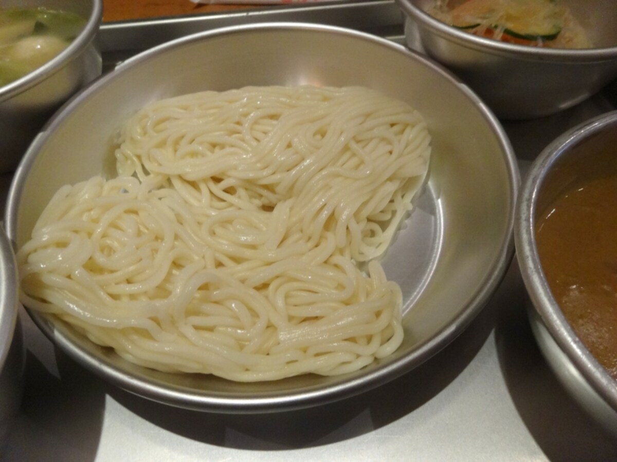 熱々でビニール袋に入って出てくる