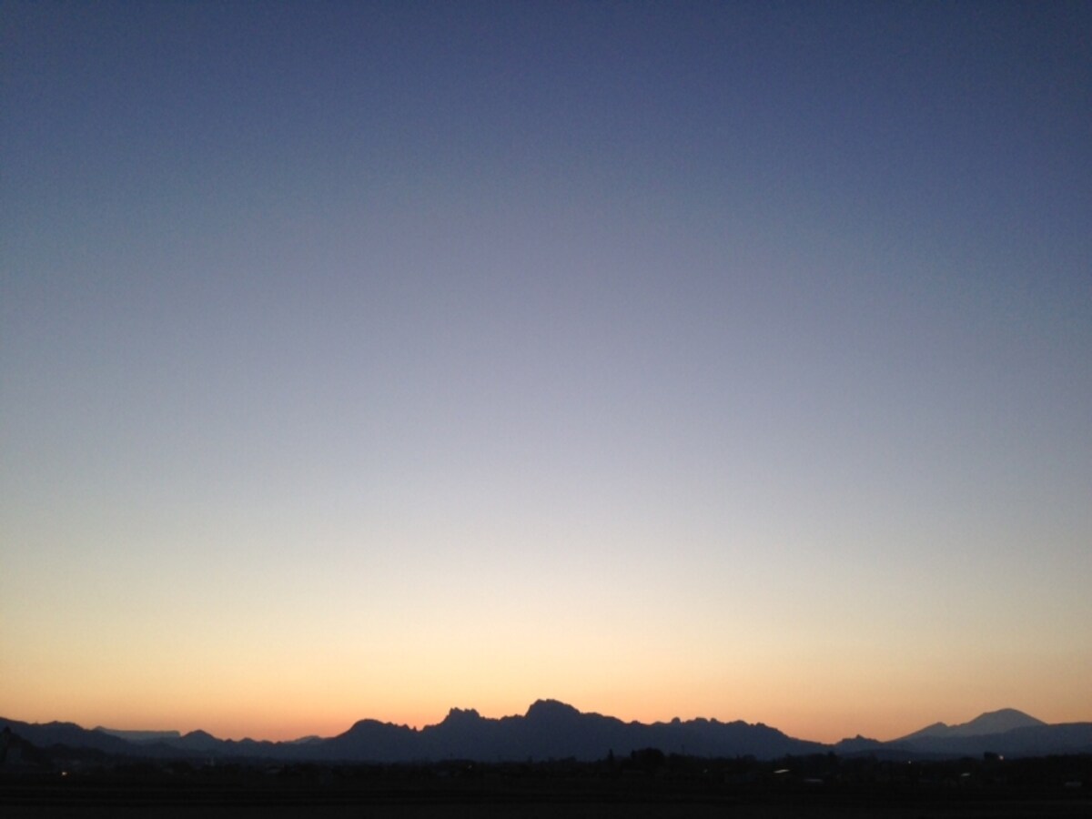 夕刻の妙義山