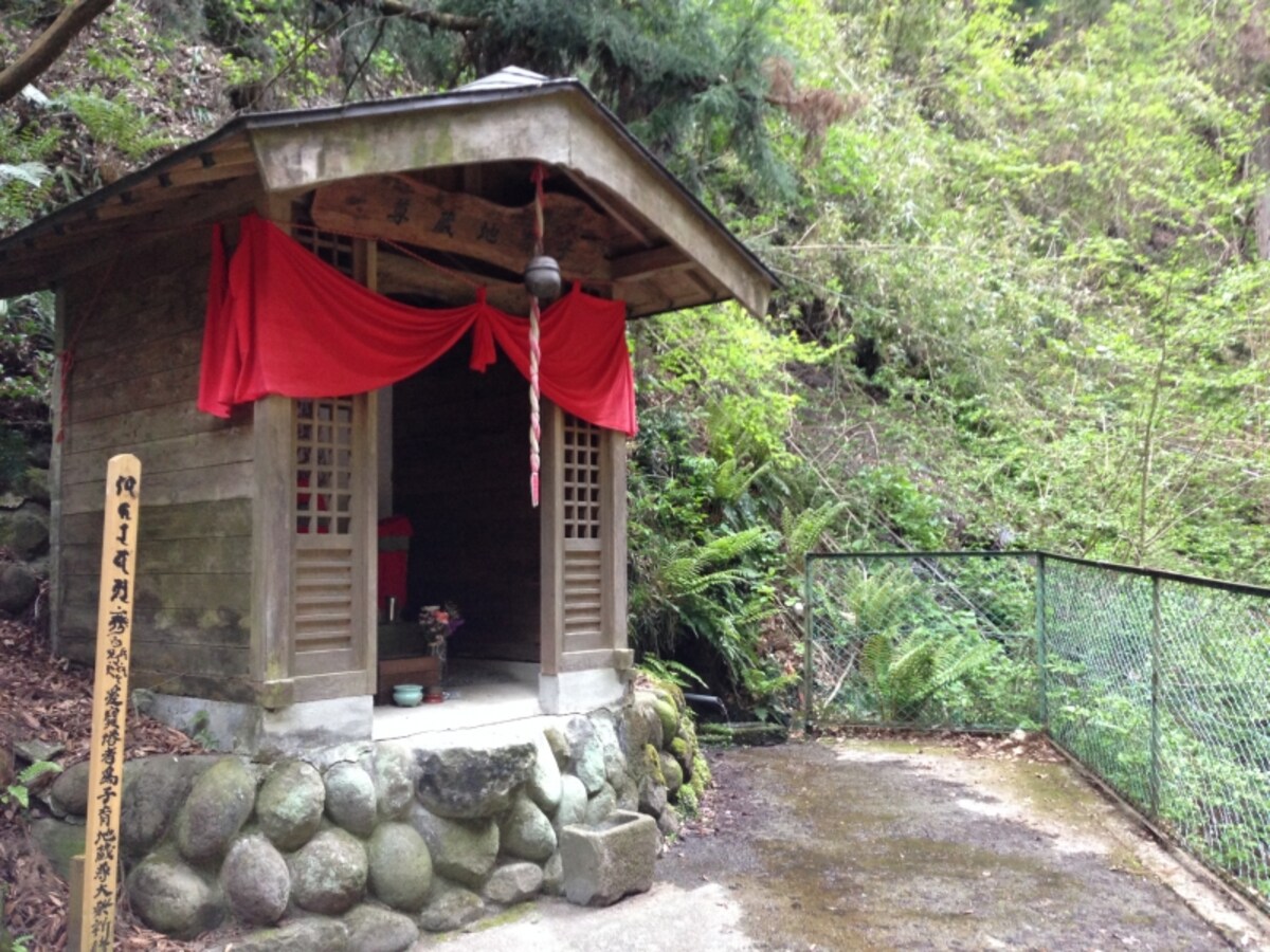 子育て地蔵尊