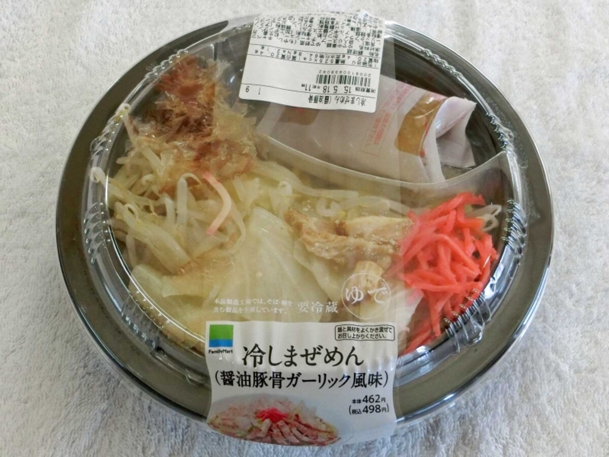 冷やしまぜめん醤油豚骨ガーリック風味パッケージ
