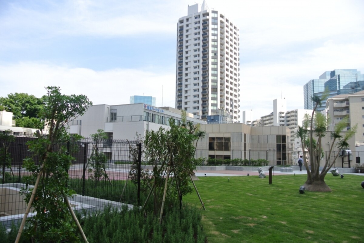 「大崎ブライトプラザ」の屋上広場