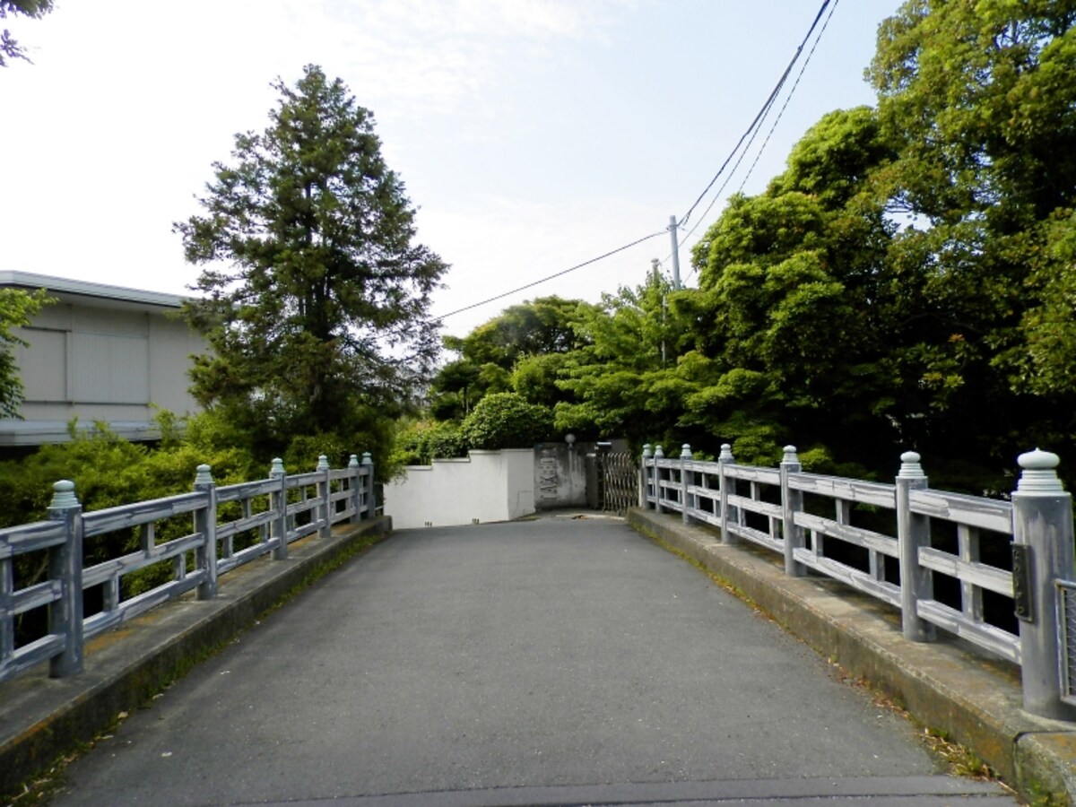 滑川にかかる橋