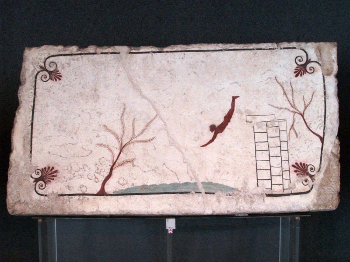 tomba di tuffatore