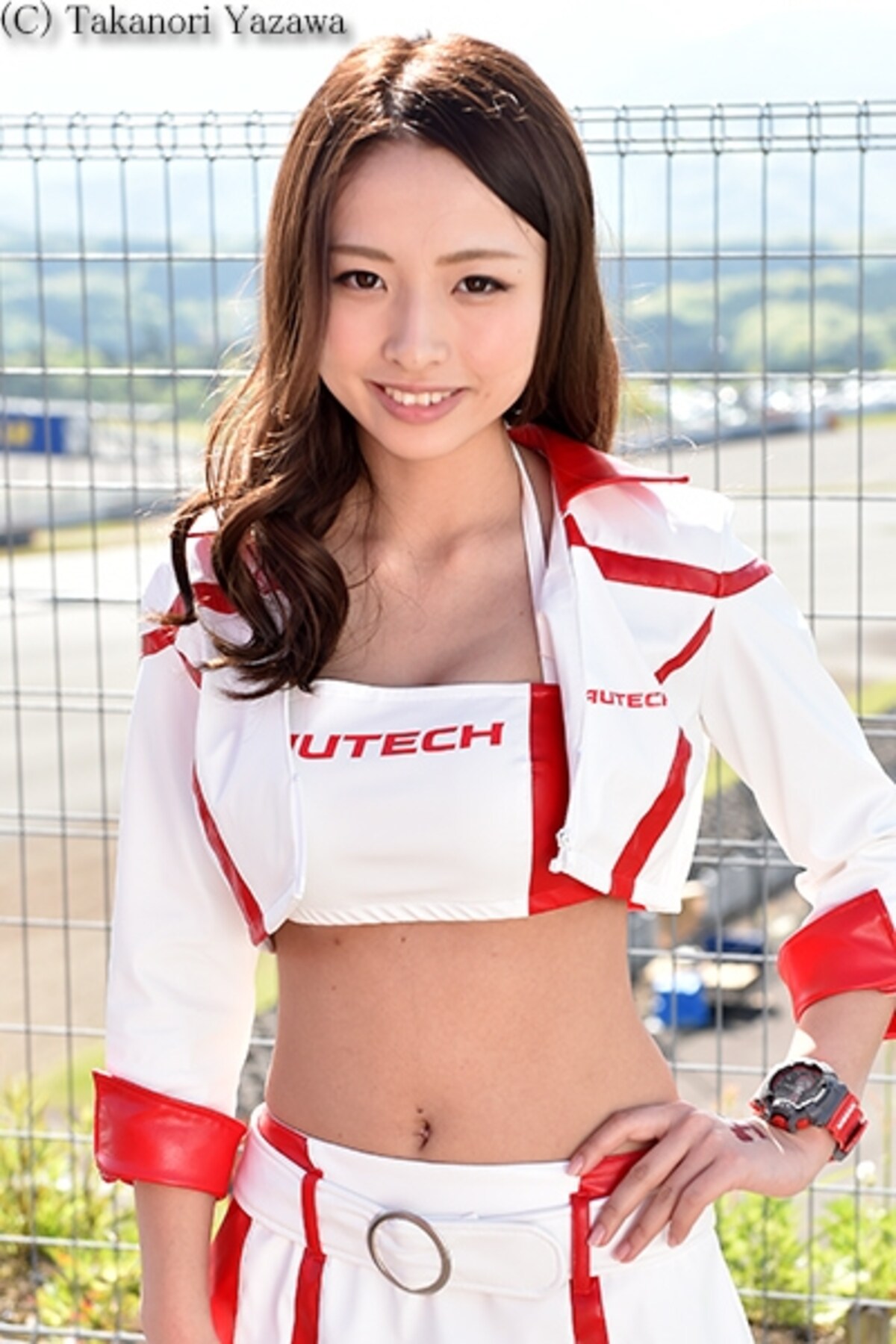 菅野麻友／AUTECH Race Queen