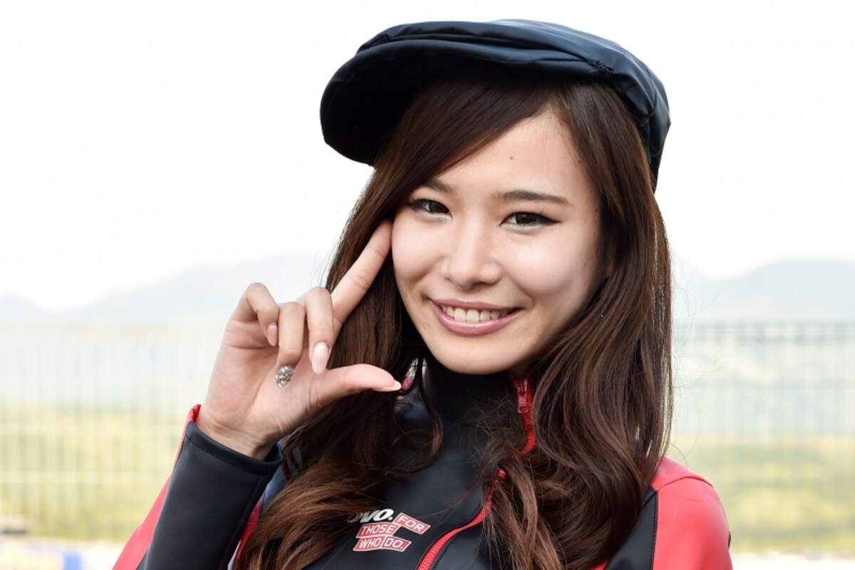 2015 Lenovo Girl