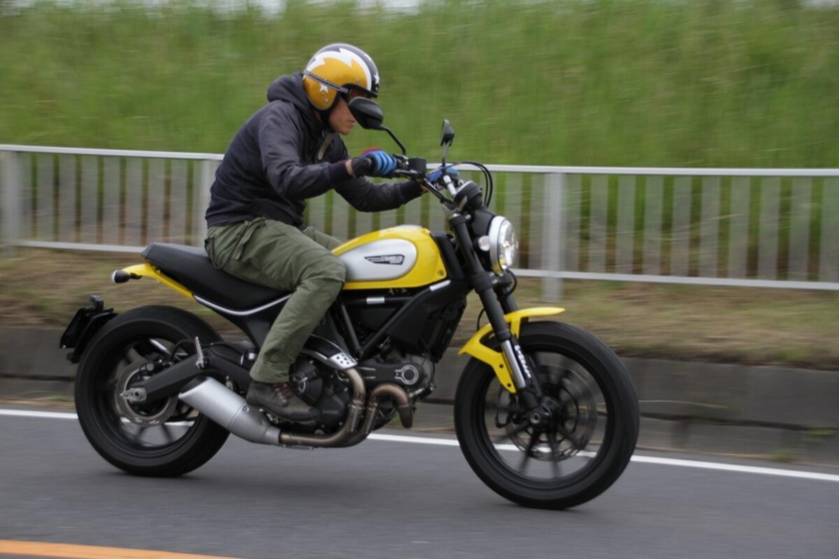 現代のストリートシーンに映えるスポーツバイク。ビジュアルはもちろん、性能も一級品！