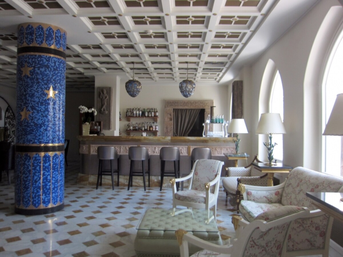 Hotel Manzi Bar
