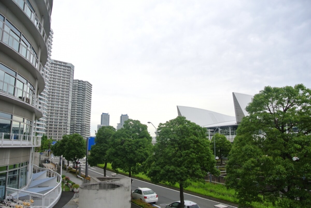 「みなとみらい21地区」の街並み