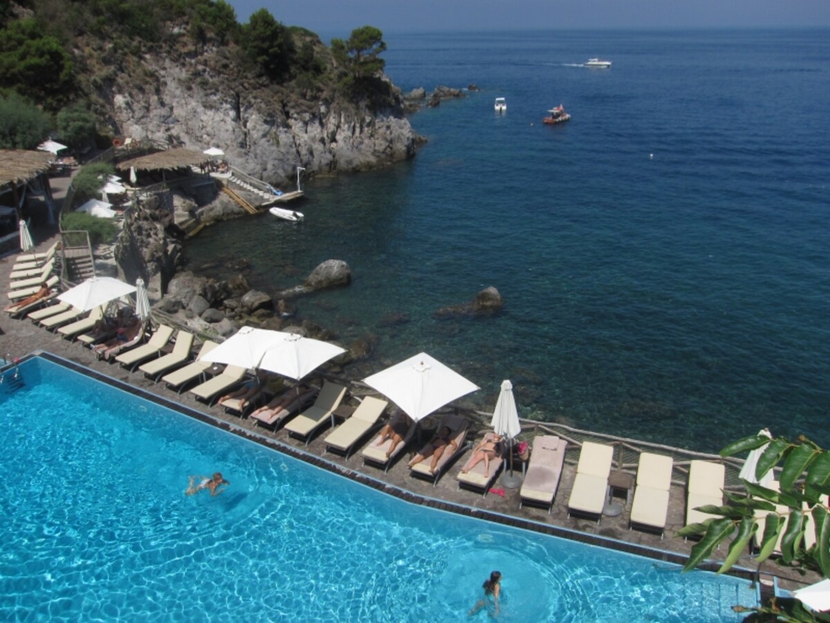 piscina e mare