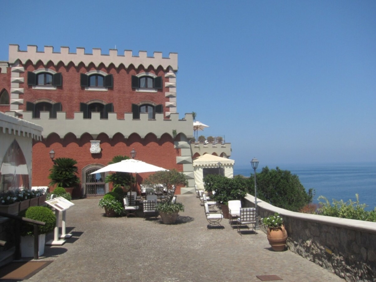 Hotel Mezzatorre