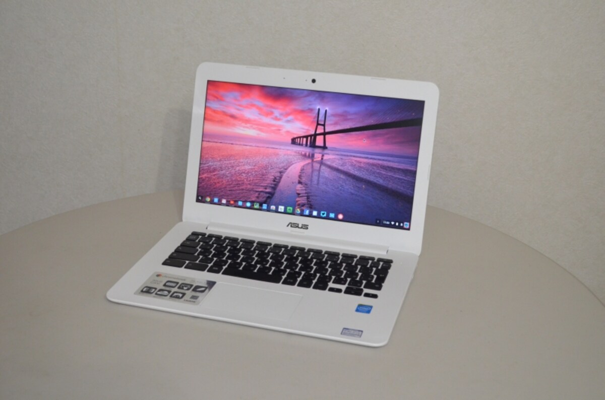 C300