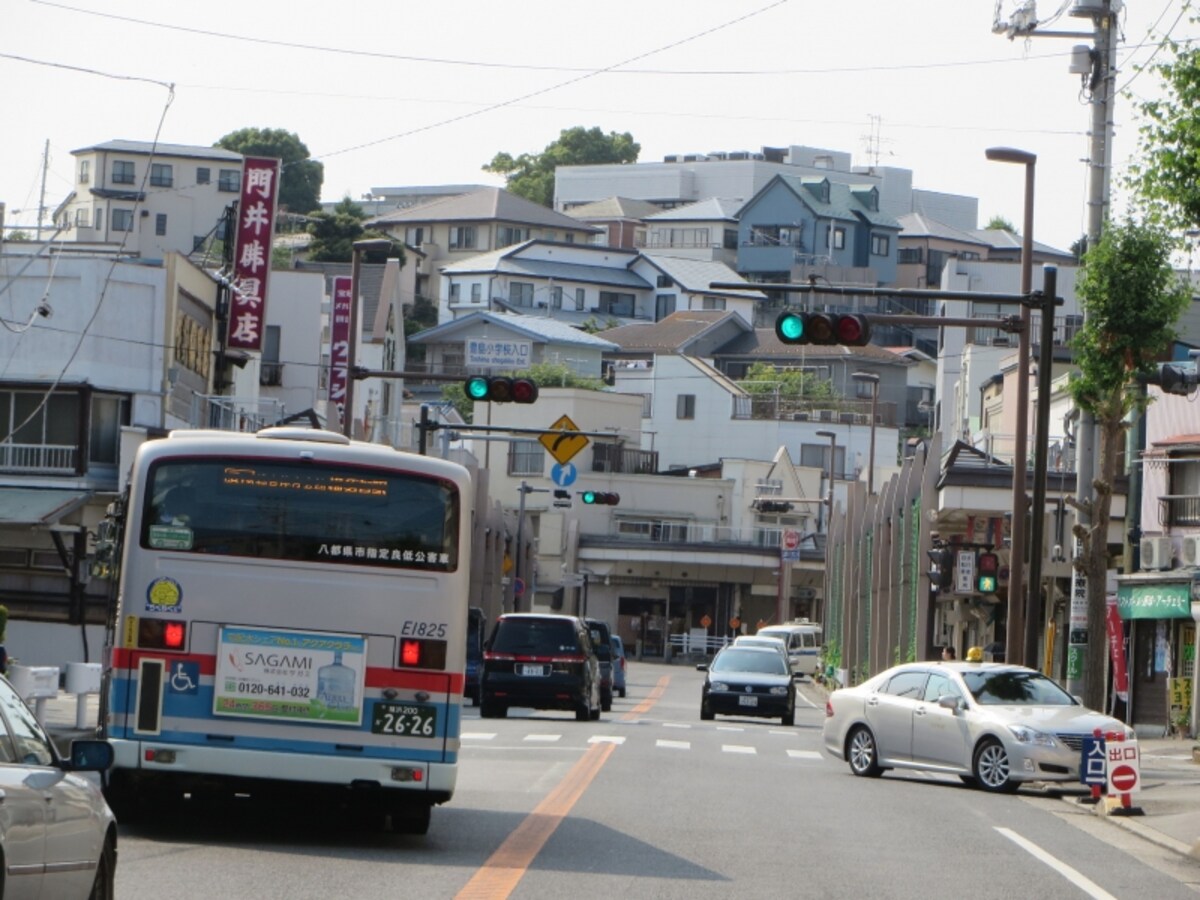 バス