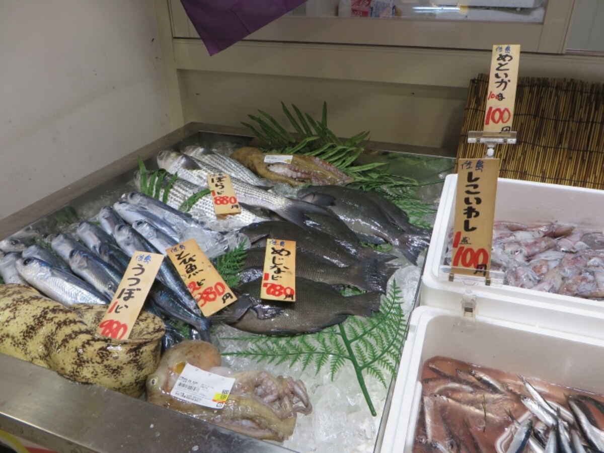 鮮魚店店頭