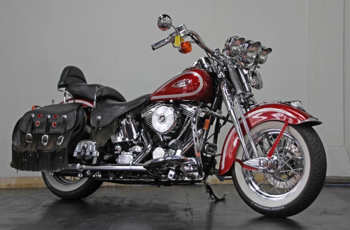 1999年式 FLSTS スプリンガーソフテイルの中古車（例）