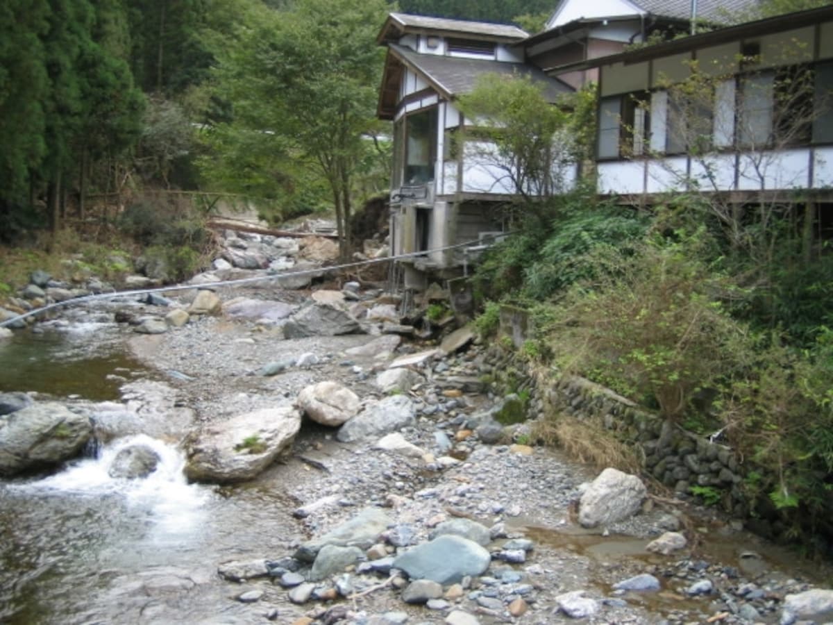 清流荘外観