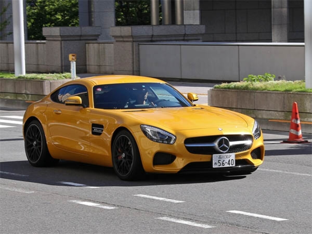 メルセデスAMG GT S
