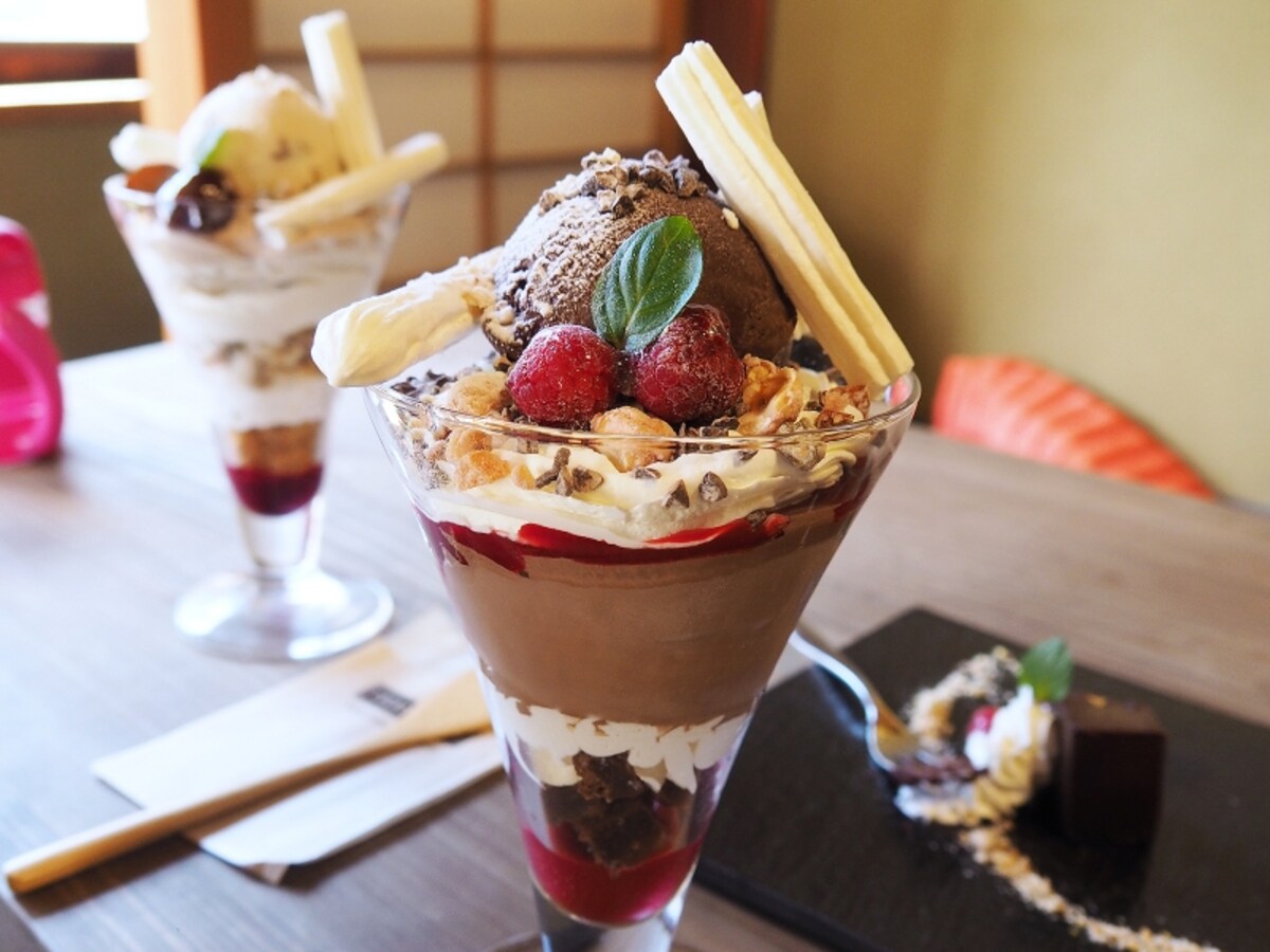 サンパカパフェ（ショコラ＆カスターニャス各1,200円）＠カカオサンパカ