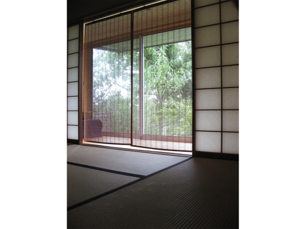 夏の間は和室が寝室になる